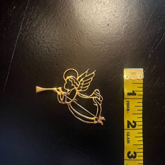 Vintage Gold Tone Open Work Angel Trumpet Pin - Picture 4 of 4